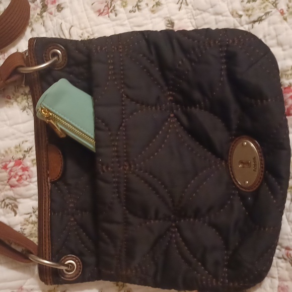 PRICE DROP TODAY🥀 👜🥀CUTE FOSSIL PURSE - Picture 3 of 8